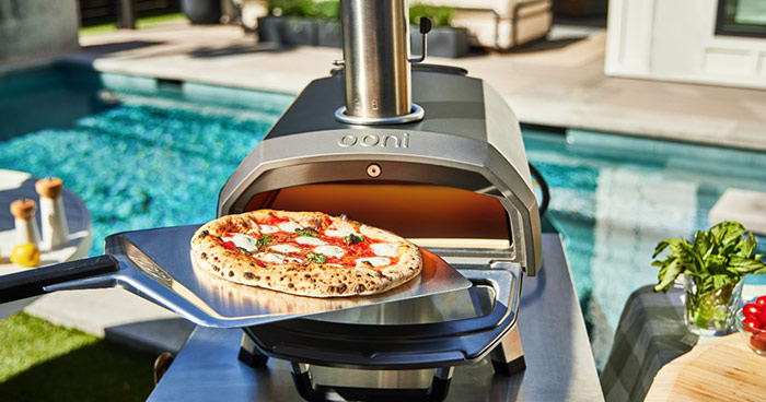 Product review of pizza oven Ooni Karu 12