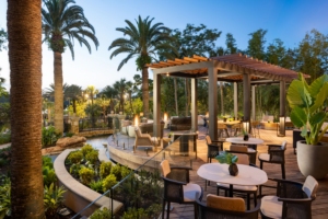 EvrBar terrace 6 Ways to Make the Most of Your IHI Stay